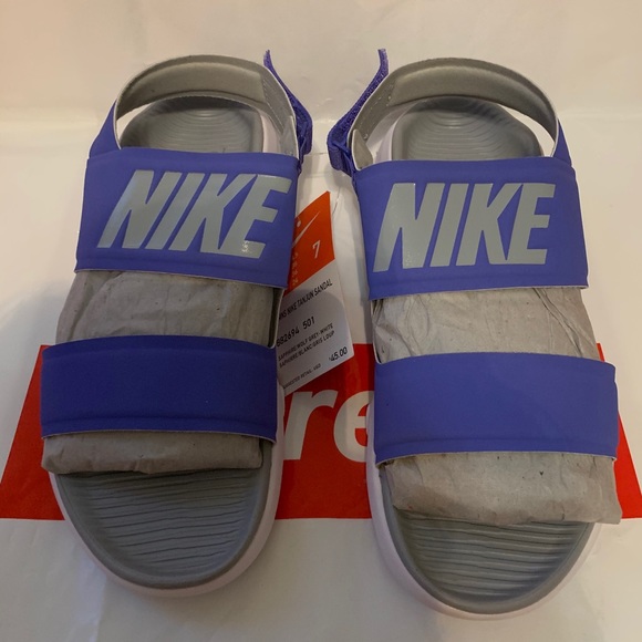 nike tanjun sandals finish line